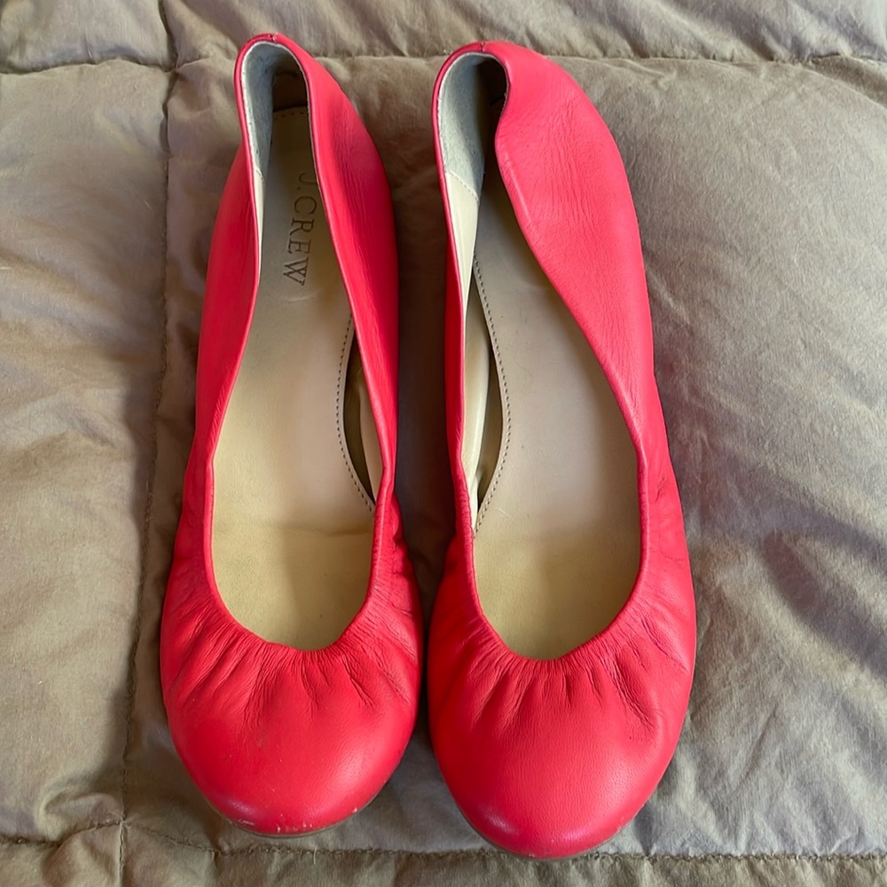 Coral color Ballet flats